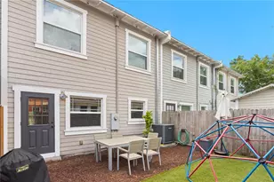 117 W Giddens Ave, Tampa, FL 33603 - Photo 27