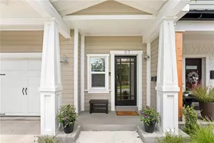 117 W Giddens Ave, Tampa, FL 33603 - Photo 3