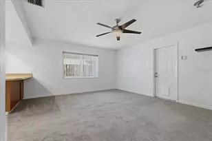 3809 Parkside Dr, Valrico, FL 33594 - Photo 5
