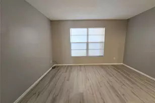 7838 Niagara Ave, Tampa, FL 33617 - Photo 17