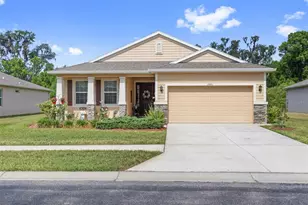 12421 Eastpointe Dr, Dade City, FL 33525 - Photo 1