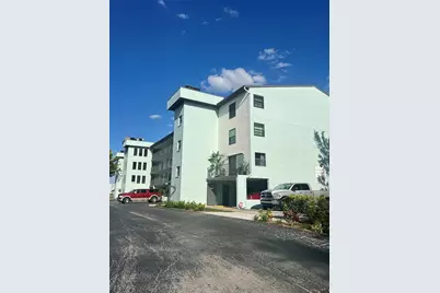2651 Michael Place #307, Dunedin, FL 34698 - Photo 1
