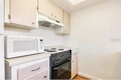 1303 S Hercules Avenue #19, Clearwater, FL 33764 - Photo 13