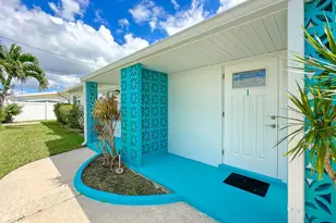 11295 1st St E, Treasure Island, FL 33706 - Photo 63