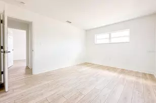 11295 1st St E, Treasure Island, FL 33706 - Photo 15