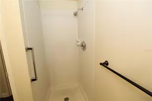 2202 Clubhouse Dr, Sun City Center, FL 33573 - Photo 21