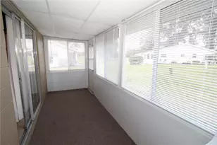 2202 Clubhouse Dr, Sun City Center, FL 33573 - Photo 23