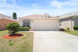 2815 Wood Pointe Dr, Holiday, FL 34691 - Photo 3