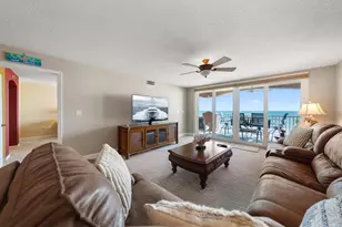 16326 Gulf Blvd, Redington Beach, FL 33708 - Photo 9