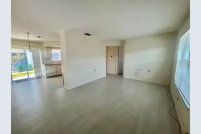 7847 39th Terrace N, Saint Petersburg, FL 33709 - Photo 9