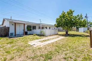 2741 37th St S, Saint Petersburg, FL 33711 - Photo 31