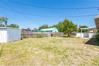 2741 37th Street S, Saint Petersburg, FL 33711 - Photo 25