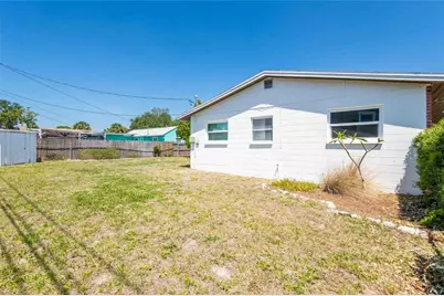 2741 37th Street S, Saint Petersburg, FL 33711 - Photo 27