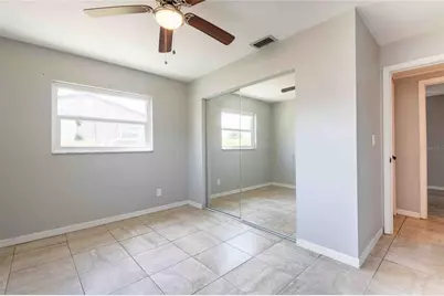 2741 37th Street S, Saint Petersburg, FL 33711 - Photo 19