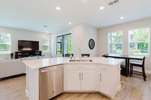 4531 Almada Ln SE, Wesley Chapel, FL 33543 - Photo 17
