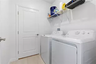 9947 Allendale St St, Wesley Chapel, FL 33545 - Photo 17
