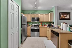 6557 Osprey Lake Cir, Riverview, FL 33578 - Photo 15