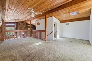 8221 Riverside Dr NE, Saint Petersburg, FL 33702 - Photo 23