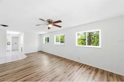 5136 68th Street N #B, Saint Petersburg, FL 33709 - Photo 3