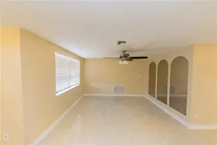 2406 Society Dr, Holiday, FL 34691 - Photo 9