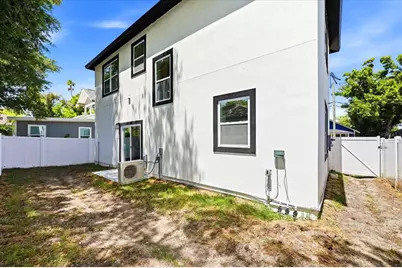 1044 12th Avenue S, Saint Petersburg, FL 33705 - Photo 39
