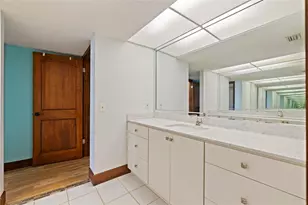 736 Island Way, Clearwater Beach, FL 33767 - Photo 29