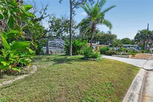 209 Westwinds Dr, Palm Harbor, FL 34683 - Photo 5
