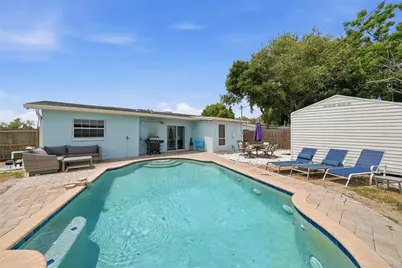 10437 52nd Avenue N, Saint Petersburg, FL 33708 - Photo 1
