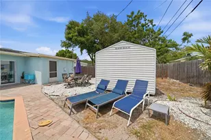 10437 52nd Ave N, Saint Petersburg, FL 33708 - Photo 27