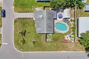10437 52nd Ave N, Saint Petersburg, FL 33708 - Photo 35