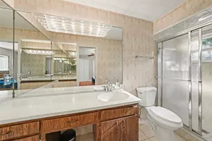 13503 Greenleaf Dr, Tampa, FL 33613 - Photo 23