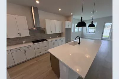 6823 Heron Meadow Drive, Sarasota, FL 34241 - Photo 7