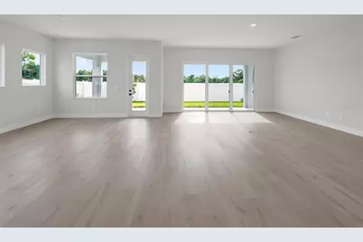 6823 Heron Meadow Drive, Sarasota, FL 34241 - Photo 7