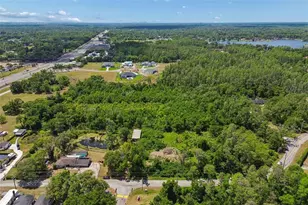 212 Crystal Lake Rd, Lutz, FL 33548 - Photo 23