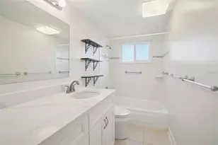 1847 Shore Dr S, South Pasadena, FL 33707 - Photo 13