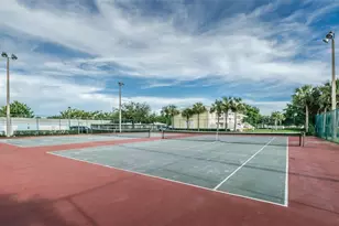 251 Pompano Dr SE, Saint Petersburg, FL 33705 - Photo 33