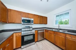 251 Pompano Dr SE, Saint Petersburg, FL 33705 - Photo 5