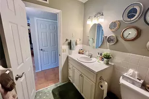 2410 Franciscan Dr, Clearwater, FL 33763 - Photo 17