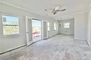 664 Mandalay Ave, Clearwater Beach, FL 33767 - Photo 9