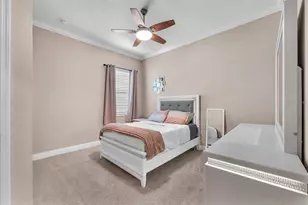 5918 Watercolor Dr, Lithia, FL 33547 - Photo 29
