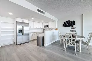 400 Island Way, Clearwater Beach, FL 33767 - Photo 15