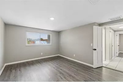 7111 Gateway Court, Tampa, FL 33615 - Photo 41