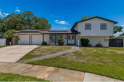 7111 Gateway Court, Tampa, FL 33615 - Photo 1