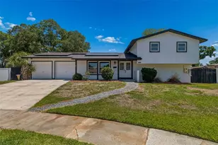 7111 Gateway Ct, Tampa, FL 33615 - Photo 1