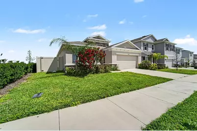 32003 Conchshell Sail Street, Wesley Chapel, FL 33545 - Photo 3