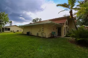 323 Knottwood Ct, Sun City Center, FL 33573 - Photo 23