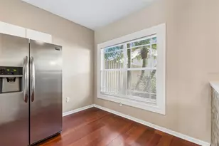 18529 Pebble Lake Ct, Tampa, FL 33647 - Photo 11