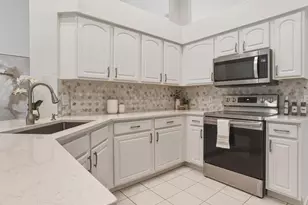 18220 Stillwell Ln, Tampa, FL 33647 - Photo 19