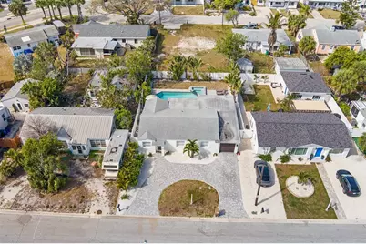 14024 N Bayshore Drive, Madeira Beach, FL 33708 - Photo 43