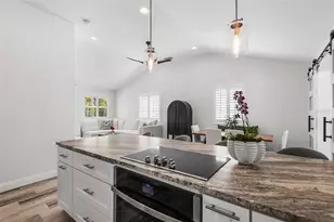 14024 N Bayshore Dr, Madeira Beach, FL 33708 - Photo 21